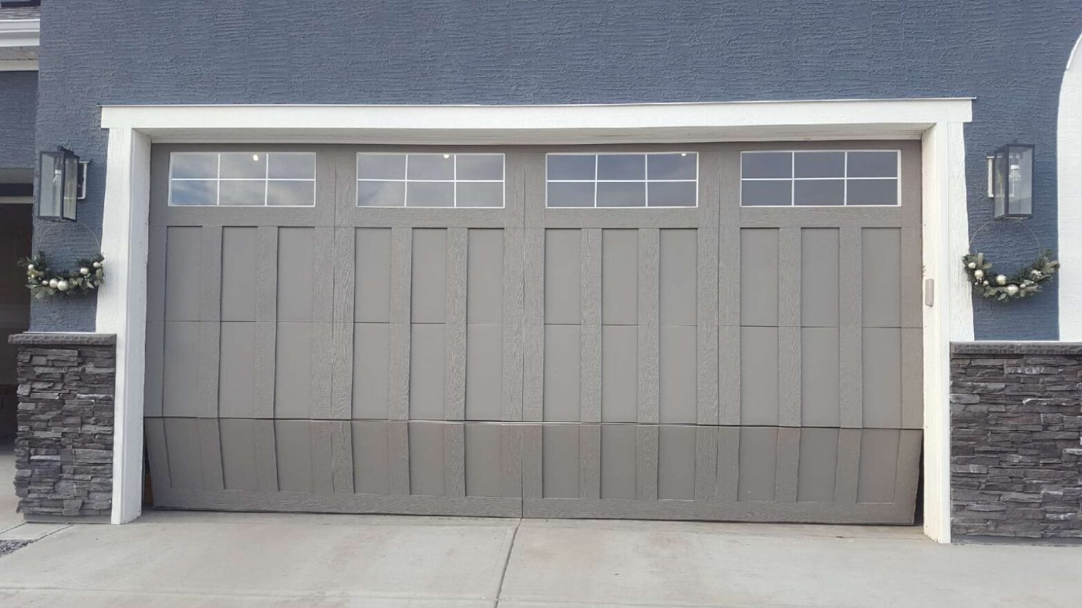 Can Garage Door Panels Be Replaced? Calgary Garage Door Fix