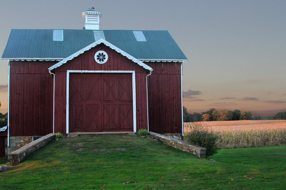 barn-style garage doors